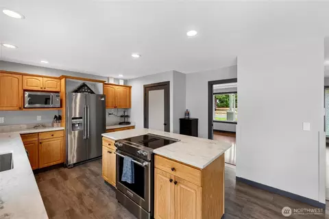 Kitchen - 26818 8th Avenue Ct E, Spanaway, WA 98387 photo 2 of 3