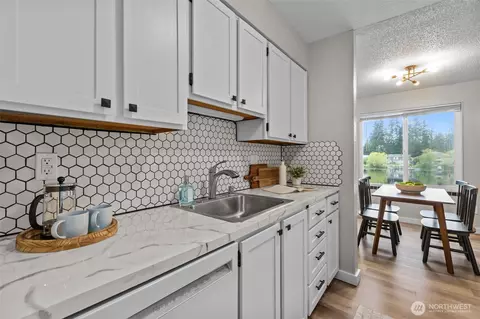 Kitchen - 423 75th St SE #B26, Everett, WA 98203 photo 4 of 4