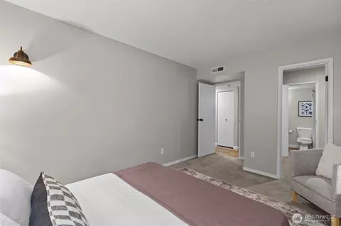 Bedroom - 423 75th St SE #B26, Everett, WA 98203 photo 3 of 7