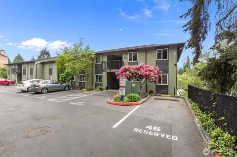Exterior - 423 75th St SE #B26, Everett, WA 98203 photo 1 of 1