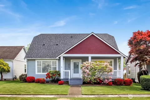 2272 Cherry St, Lynden, WA 98264