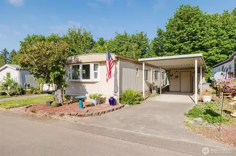 1297 SE Carl Pickle Dr, Port Orchard, WA 98366