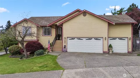 7601 69th St NE, Marysville, WA 98270