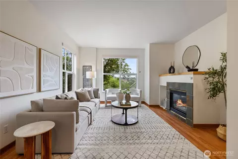 1501 Cherrylane Ave S #1501, Seattle, WA 98144