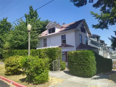 617 S 17th St, Tacoma, WA 98405