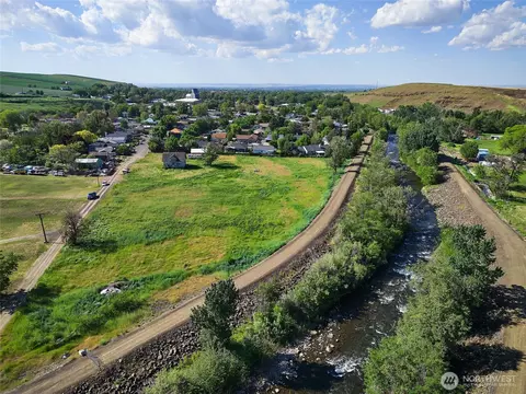2121 Walnut St, Milton Freewater, OR 97862
