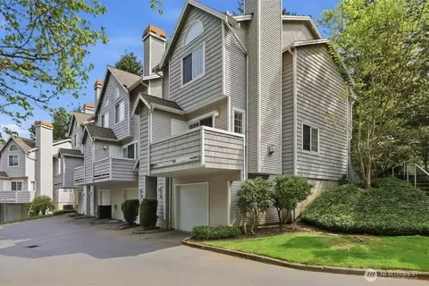 601 12th Ave NW #D4, Issaquah, WA 98027