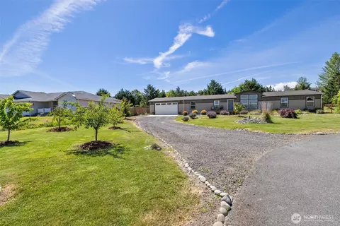 61 Kestral Pl, Sequim, WA 98382 photo 3
