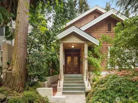 1007 W Newell St, Seattle, WA 98119