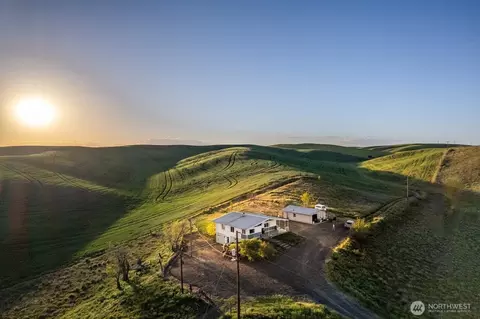 5119 Sudbury Rd, Walla Walla, WA 99362