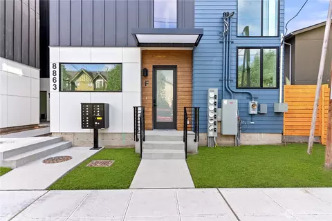 Exterior - 8863 Midvale Ave N #E, Seattle, WA 98103 photo 2 of 2