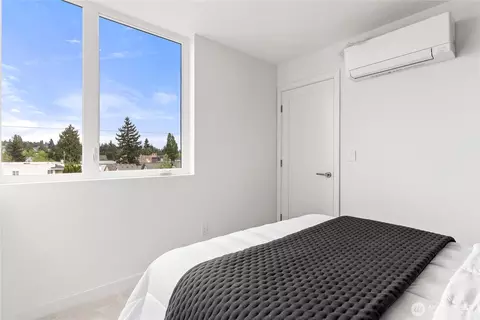 Bedroom - 8863 Midvale Ave N #E, Seattle, WA 98103 photo 4 of 4