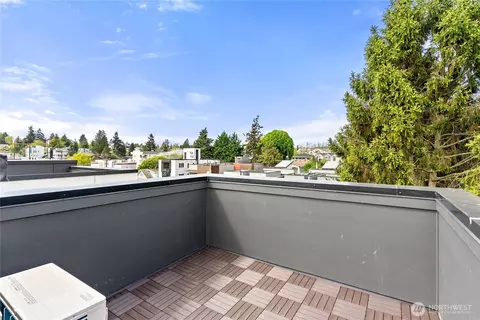 Other - 8863 Midvale Ave N #E, Seattle, WA 98103 photo 4 of 6