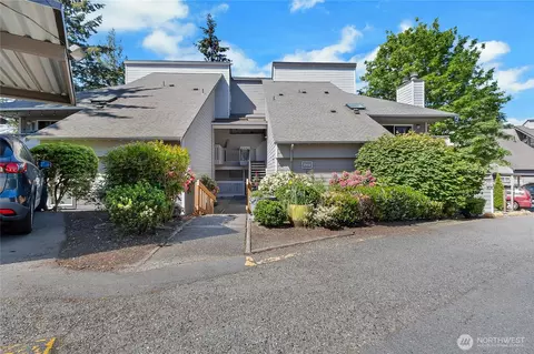 2502 S 317th St #303, Federal Way, WA 98003