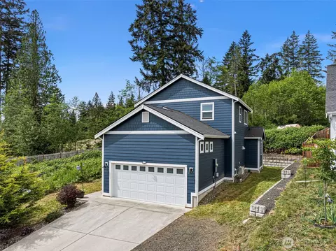Exterior - 61 E Brady Loop, Allyn, WA 98524 photo 4 of 5