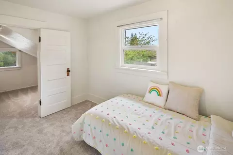 Bedroom - 4705 S 4th Ave, Everett, WA 98203 photo 3 of 8