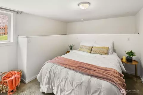 Bedroom - 4705 S 4th Ave, Everett, WA 98203 photo 7 of 8