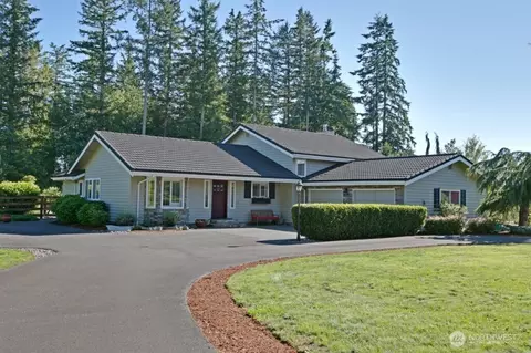25715 SE 398th St, Enumclaw, WA 98022
