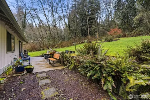 Exterior - 6830 Norma Beach Rd, Edmonds, WA 98026 photo 5 of 10
