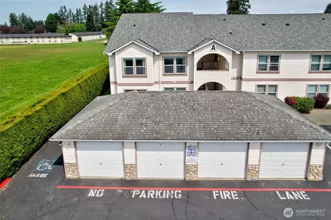 4827 67th St NE #A201, Marysville, WA 98270