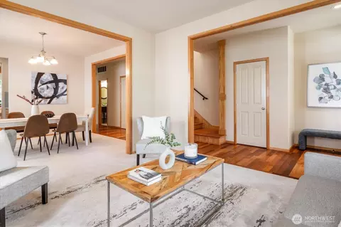 6008 NE 1st Cir, Renton, WA 98059