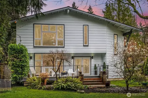11223 109th Ave NE, Kirkland, WA 98033