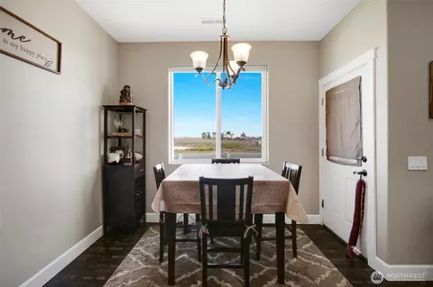 Dining - 1645 E Madera St, Othello, WA 99344 photo 1 of 1