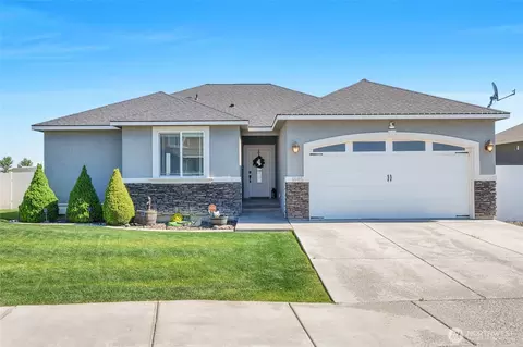 1645 E Madera St, Othello, WA 99344