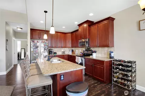 Kitchen - 1645 E Madera St, Othello, WA 99344 photo 1 of 4