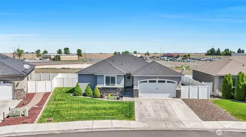 1645 E Madera St, Othello, WA 99344
