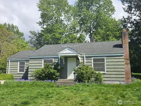 1124 Nevada St, Bellingham, WA 98229