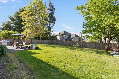 Exterior - 2423 240th St SE, Bothell, WA 98021 photo 8 of 10