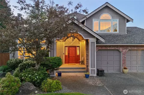 Exterior - 2423 240th St SE, Bothell, WA 98021 photo 3 of 10