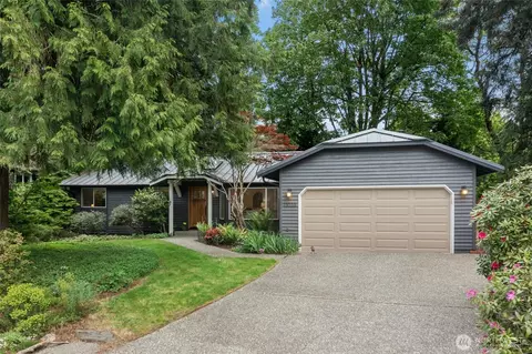 Exterior - 13038 NE 184th Pl, Bothell, WA 98011 photo 3 of 11