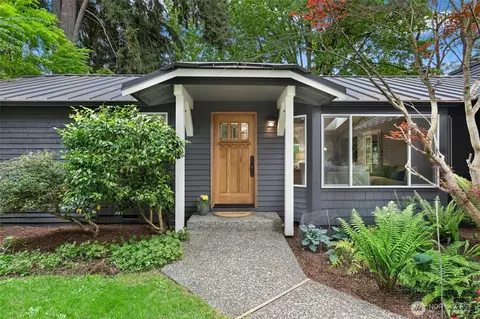 Exterior - 13038 NE 184th Pl, Bothell, WA 98011 photo 5 of 11