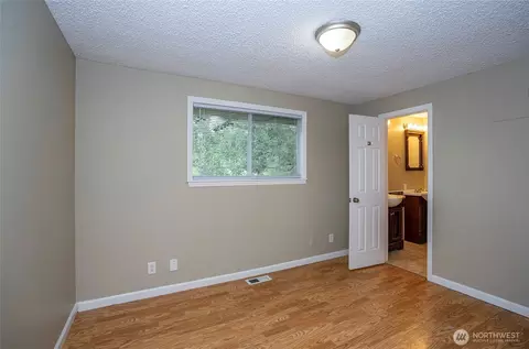 Bedroom - 16313 64th St E, Sumner, WA 98390 photo 1 of 6
