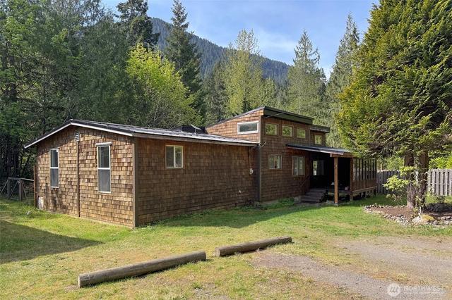 834 Little Riv, Port Angeles, WA 98363