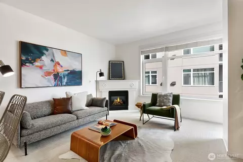 2801 1st Ave #412, Seattle, WA 98121