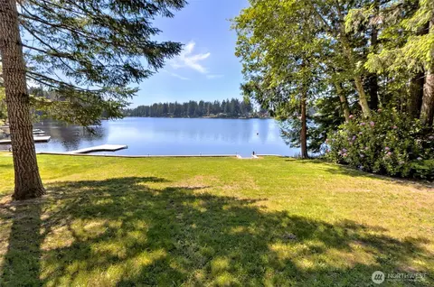 1131 E Timberlake Dr E, Shelton, WA 98584