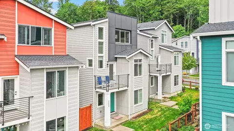 22503 70th Pl W, Mountlake Terrace, WA 98043