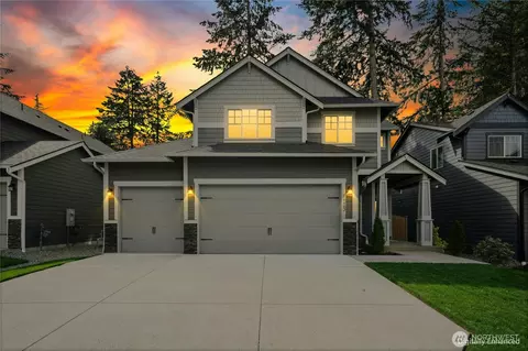 16729 8th Avenue Ct E #14, Spanaway, WA 98387