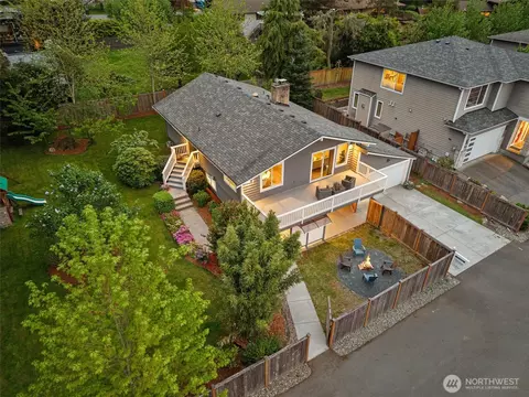 15919 NE 84th Ave NE, Kenmore, WA 98028