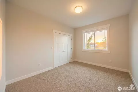 Bedroom - 127 Sunrise View Ave, Sequim, WA 98382 photo 4 of 4