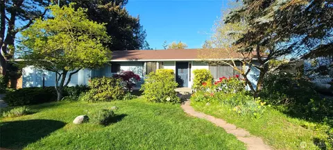 243 Dungeness Mdws, Sequim, WA 98382