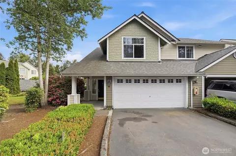 13000 Admiralty Way #J101, Everett, WA 98204