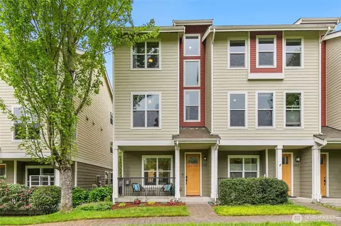 3131 SW Raymond St, Seattle, WA 98126