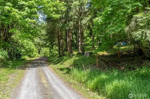120 Solo Meadows Ln, Longview, WA 98632