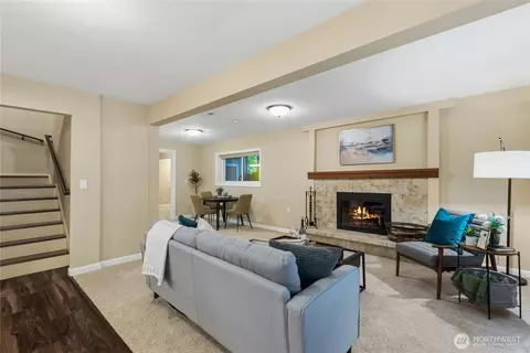 Living - 20218 108th Ave NE, Bothell, WA 98011 photo 4 of 6