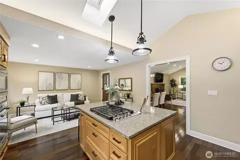 Kitchen - 20218 108th Ave NE, Bothell, WA 98011 photo 3 of 3