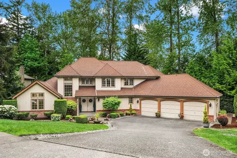 275 Mt Quay Dr NW, Issaquah, WA 98027